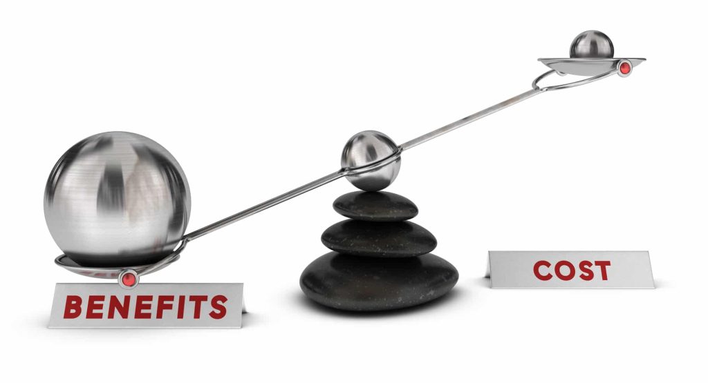 The Different Benefits of Operating a Franchise vs. a License Model
