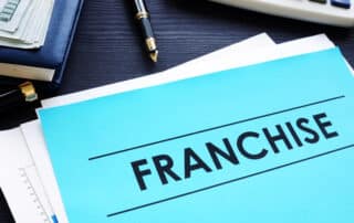 The Difference Between an FDD and a Franchise Agreement
